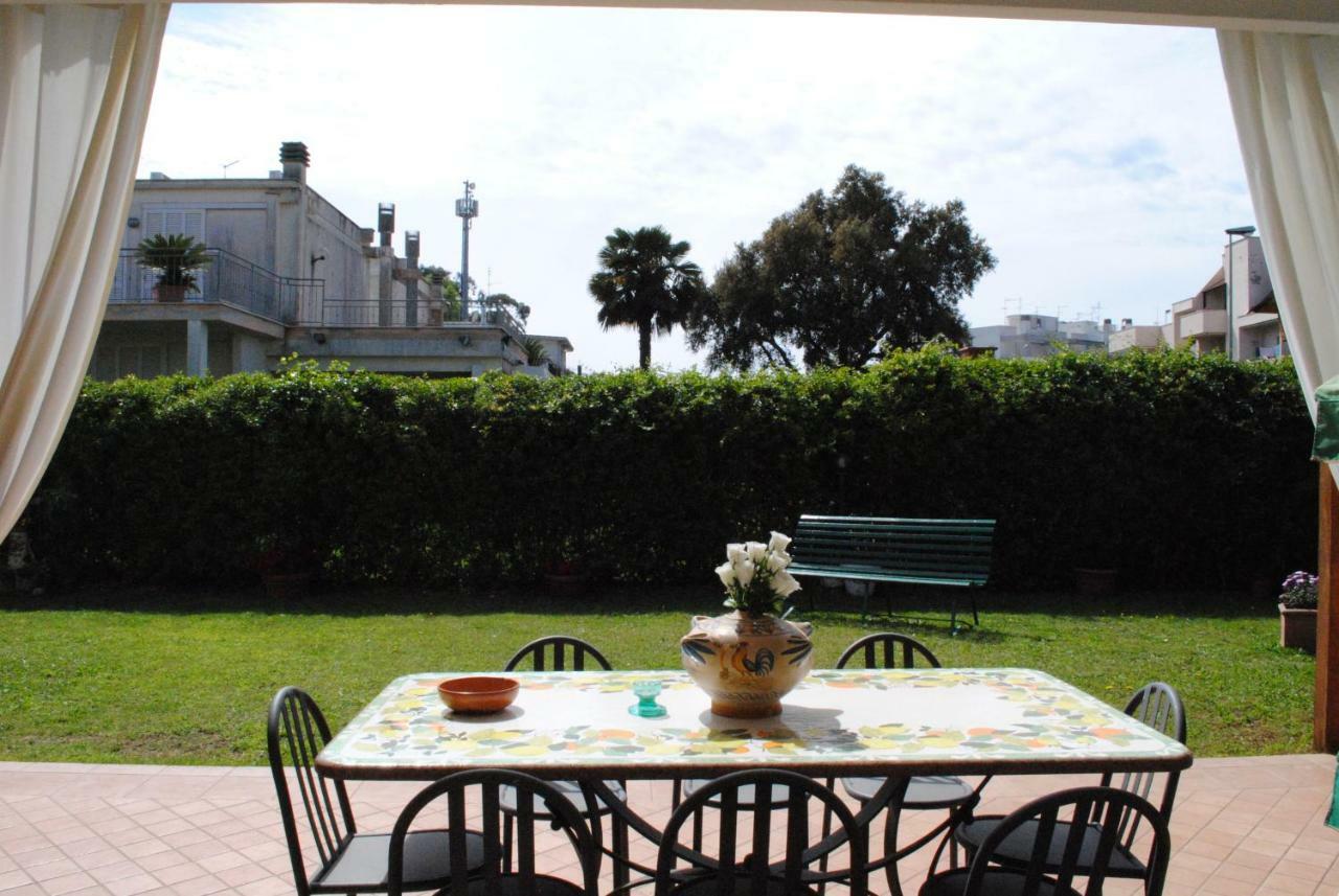 نيتّونو Villa Regina B&B المظهر الخارجي الصورة